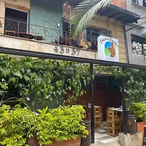 Hostal Casa Estacion Medellín