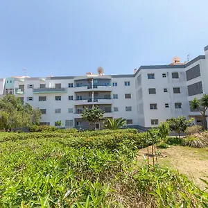 https://p-meia-praia-seaview-guesthouse.hotelaalgarve.com