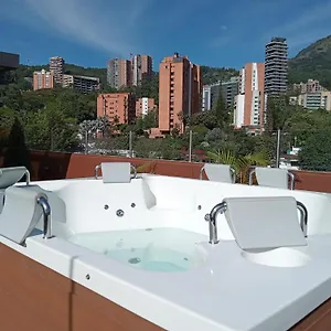 Lomas 10 By Dico Medellín