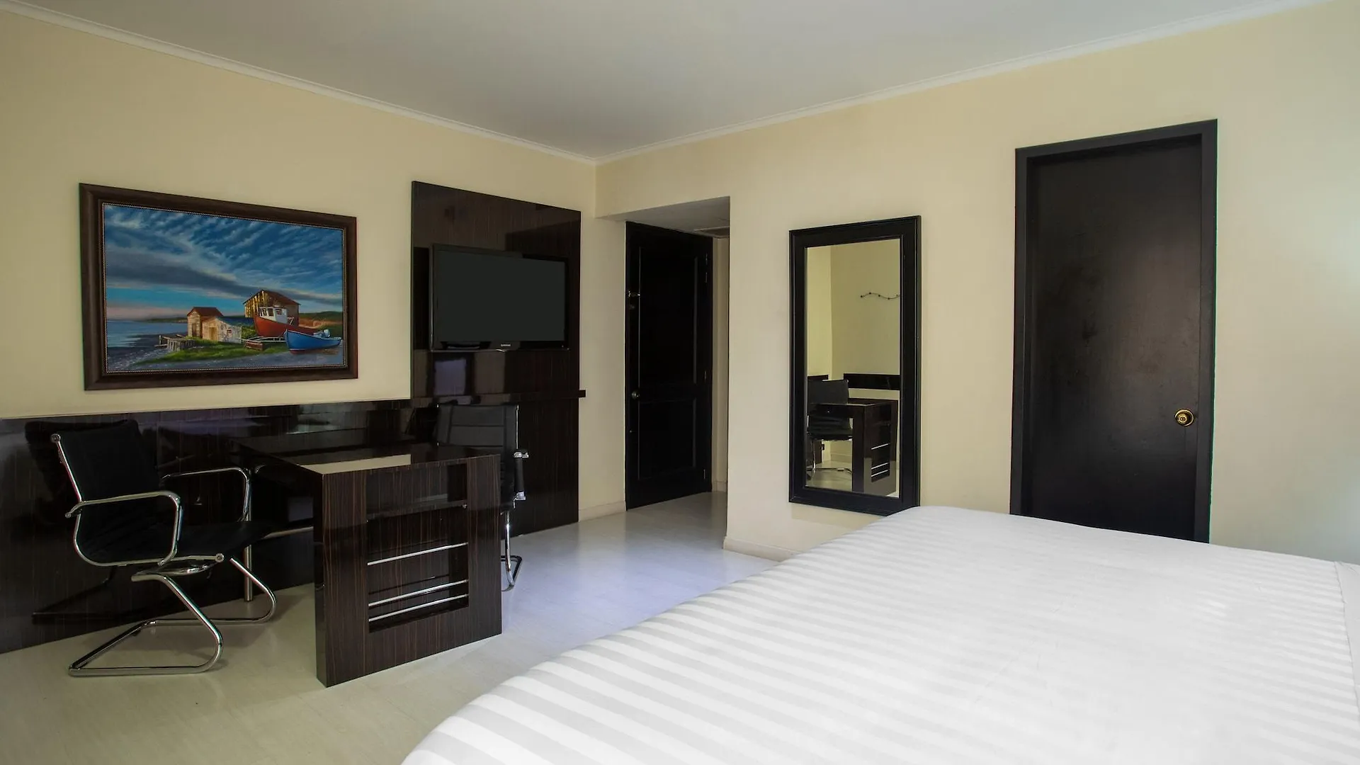 ****  Ghl Hotel Porton Medellín Colombia