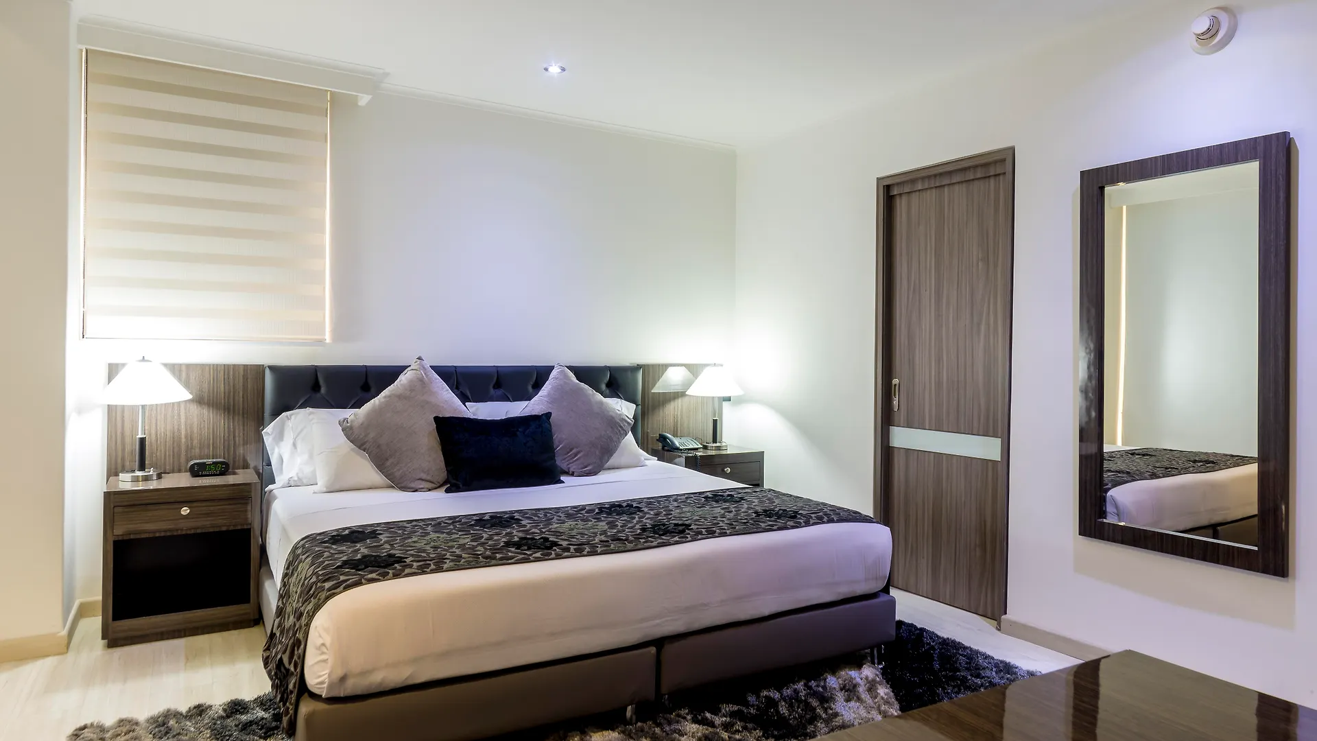 ****  Hotel Portón Medellín Colômbia